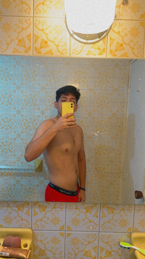 Sebastián Reyes @sebastiian1mr cover picture