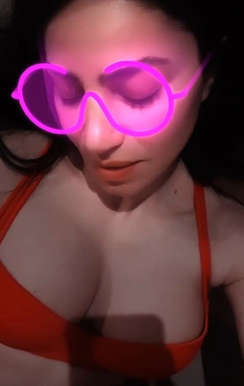 Selvi AY @selviayy cover picture