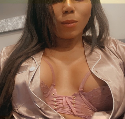 Minxy @sexylilminxy cover picture