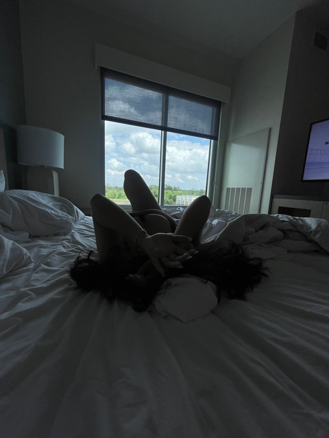 Shannon @shannonm7465 cover picture