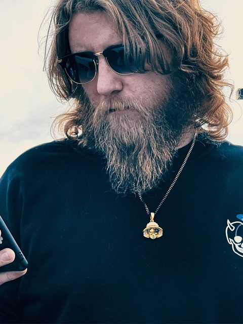 Kp @shecallsmekingnotdaddy cover picture