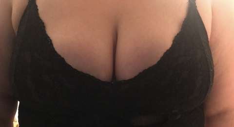 Sierraxoxo @sierraxoxo cover picture