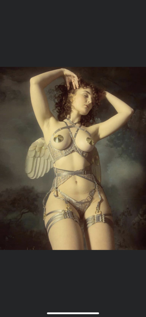 u2405227 @simpking03 cover picture