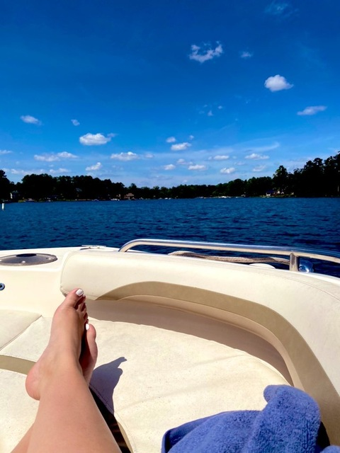 Princess Peach @simplybsfeet cover picture