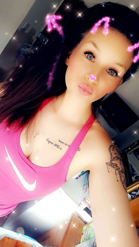 Sophie L Morcom @sldm1392 cover picture