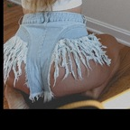 smalltwngrl Profile Picture