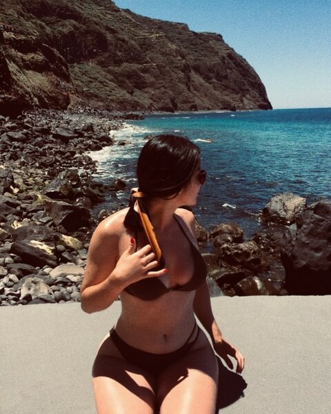 Sofia Ribeiro @sofii cover picture