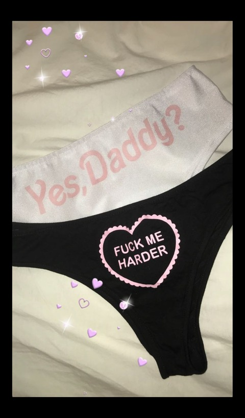 Soph @sophielilliana cover picture