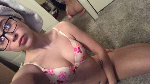 Sophie McCallister @sophiesprem cover picture