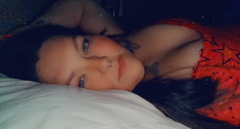 Steffani @steff1092 cover picture