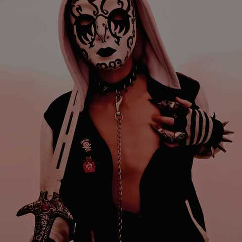 StrayPanda @straypanda cover picture