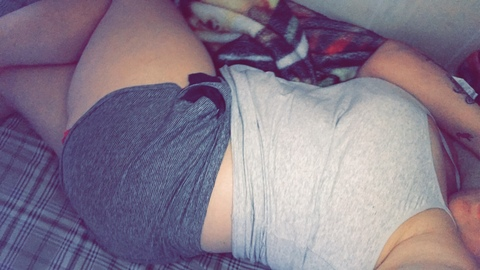 VikkiAnne @sugarbabyy95 cover picture