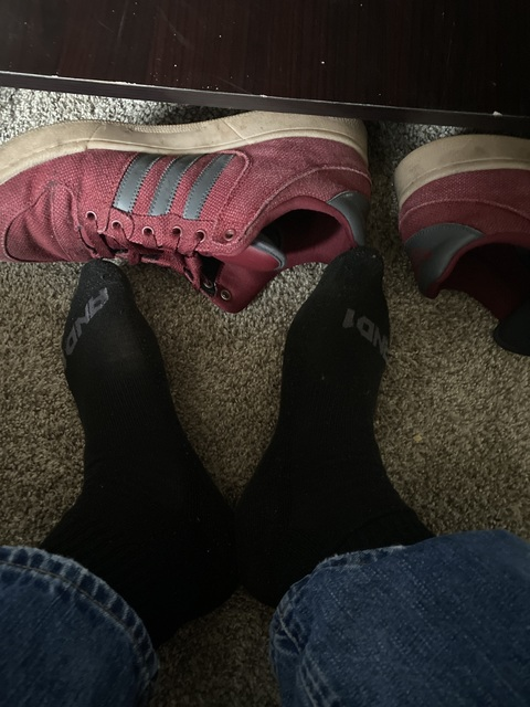 Sexy feet @sullyfeet cover picture