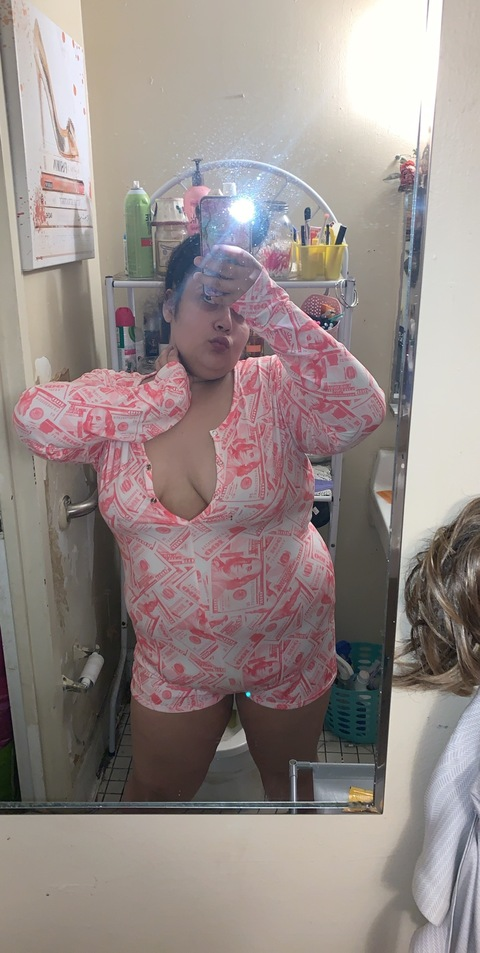 HONEYBEE 😘 @sweetashoneyxoxo cover picture