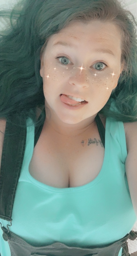 Tinkerbell!! @sweetbutsassy cover picture