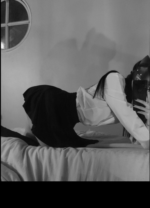 V a l e r i a @sweethell21 cover picture