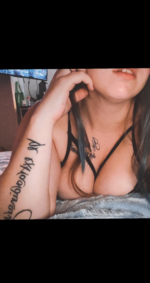 T22marie @t22mariee cover picture