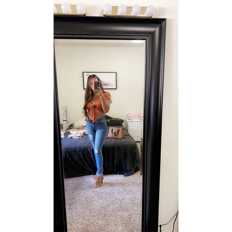 Paola @therealpaolaaa cover picture