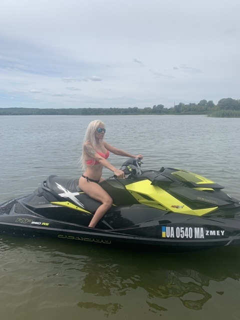 Tina @tina13 cover picture