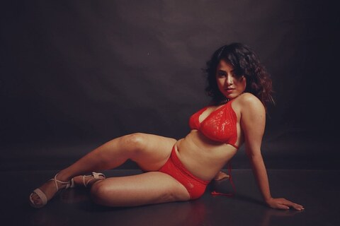 Tina Nandy @tinanandy cover picture