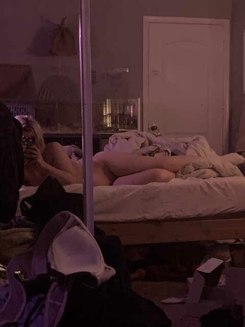 💓hailey💓 @tinysmall cover picture