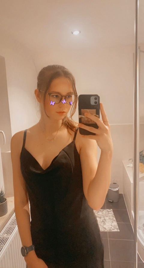 Tamara @tmr.mtths cover picture