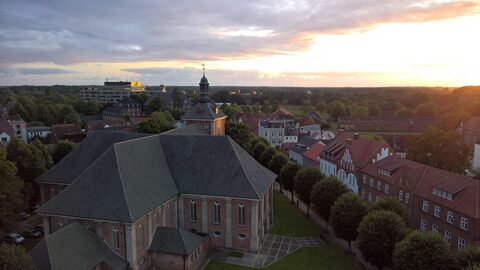 Tobi @tobsi72 cover picture