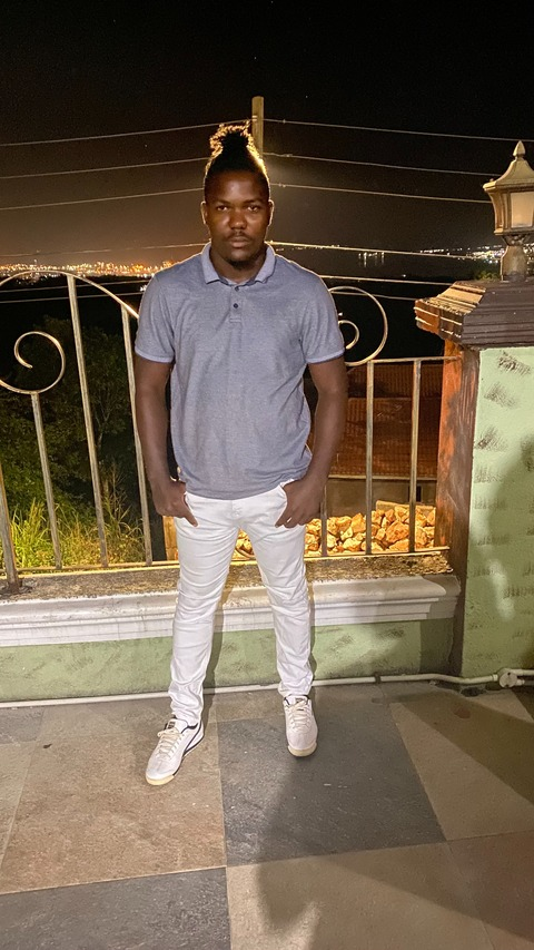 u32567103 @tomtom999990 cover picture