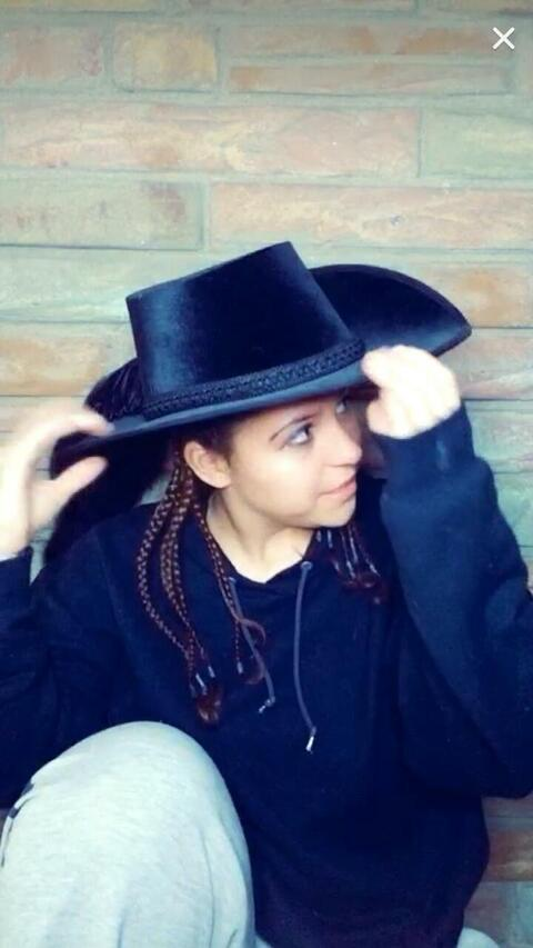 Trixxy @trixxygirl cover picture