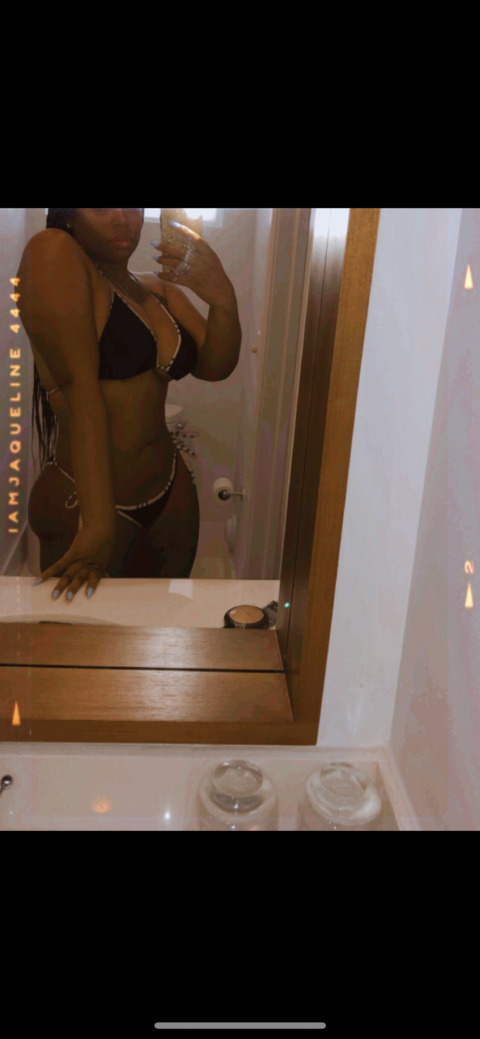 Twinkell Toes @twinkell cover picture