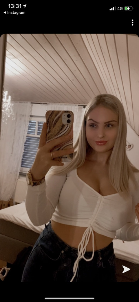 Antonia @u104051565 cover picture