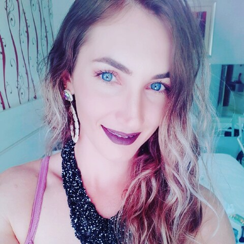 Gaby Pimentinha @u130295765 cover picture