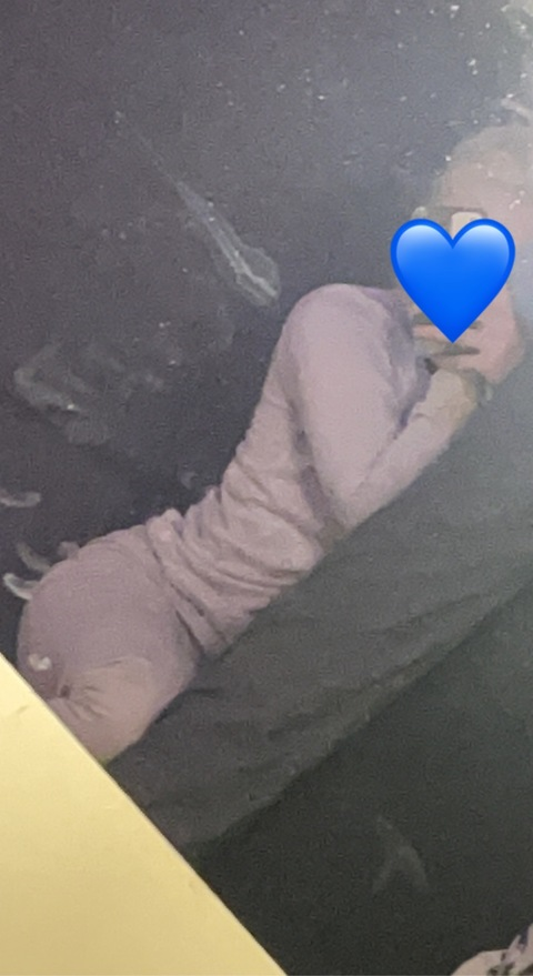 Betty @u132174384 cover picture