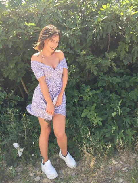 Sara @u134321244 cover picture