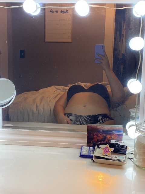 Shannon @u135352139 cover picture