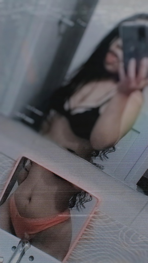 Alejandra Vélez @u135760520 cover picture