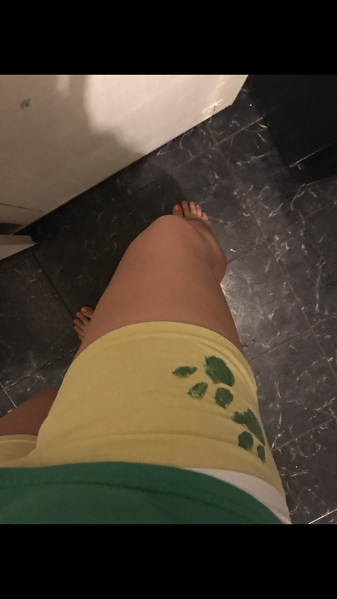 Olivia Monday @u141465953 cover picture