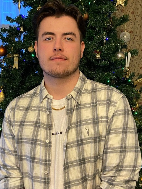 James @u156873634 cover picture