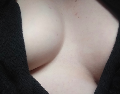 Betina900 @u166707646 cover picture