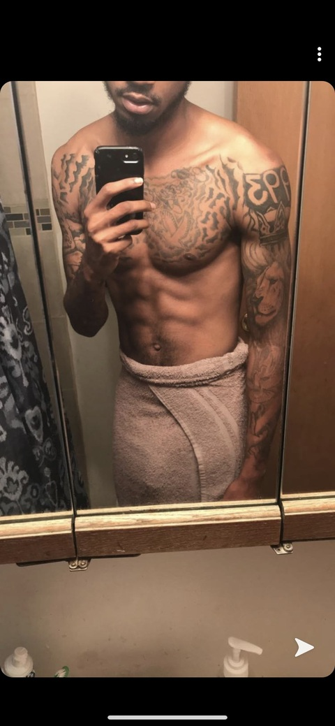 Semaj Laneal @u18546463 cover picture