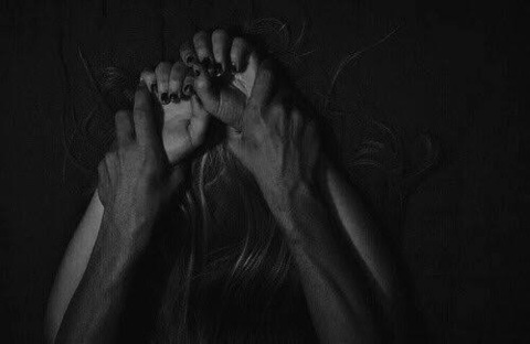 B @u220663563 cover picture