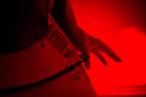 claudia navarro @u84015000 cover picture