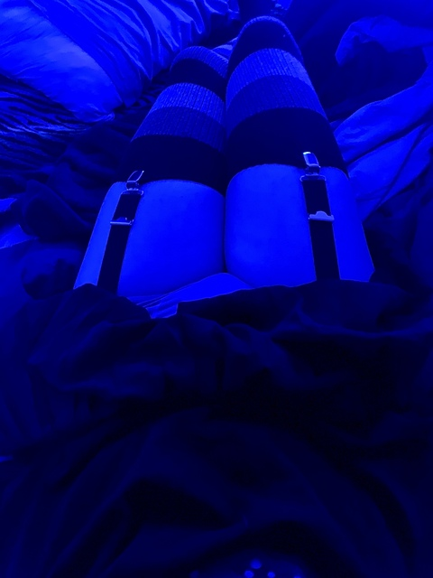 Undead Femboy @undeadfemboy cover picture