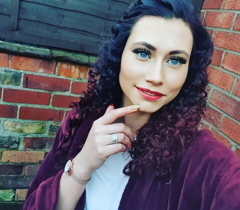 Andrijana Keturakyte @viktorija cover picture