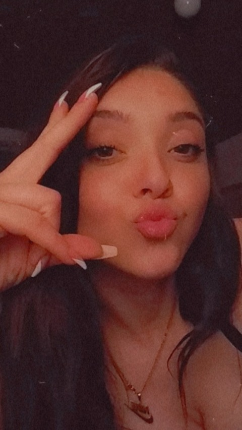 Samantha Westrope @westropebb cover picture