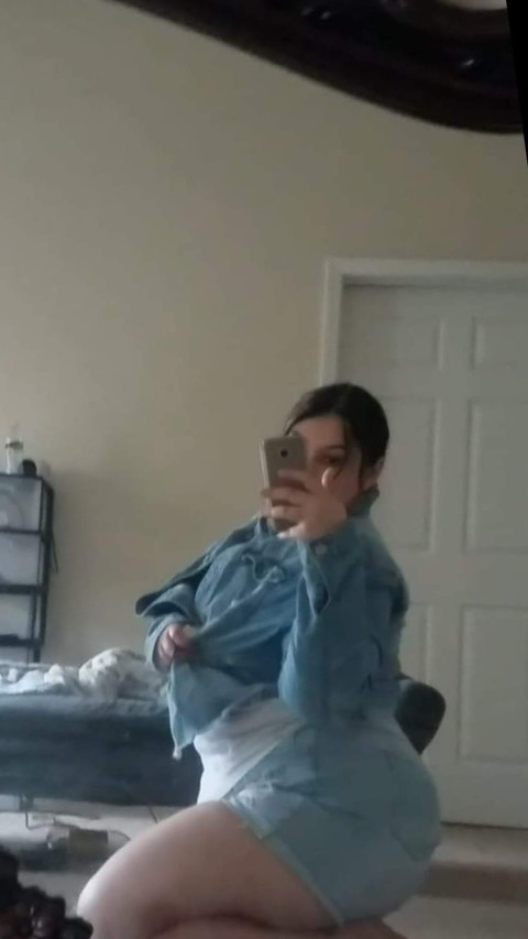 WhiteRose22 @whiterose222 cover picture