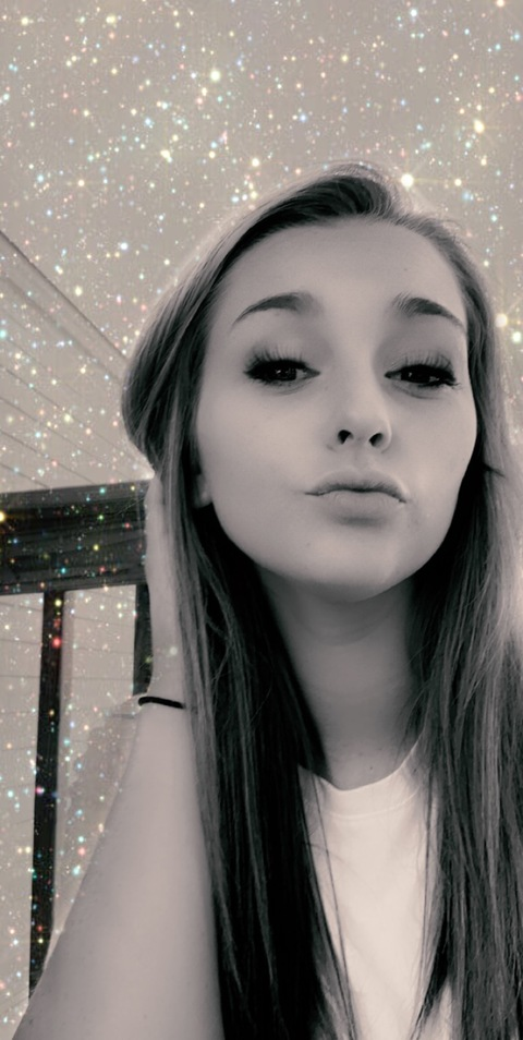 Whit @whitxx999 cover picture