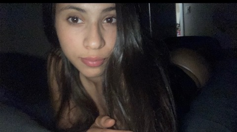 Alexis Cardona @xbabya cover picture