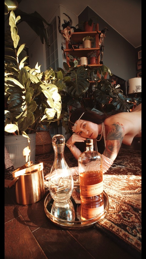 Misha Cross @xmishacrossx cover picture