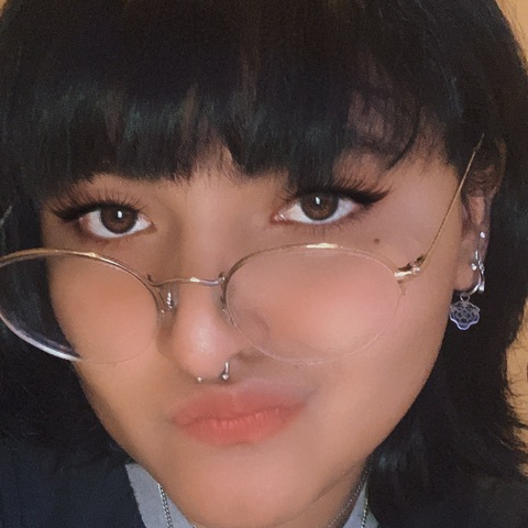 Yithney Dayana @yithneydayana cover picture